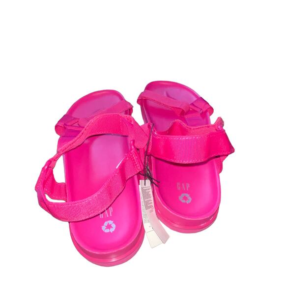 GAP Barbie Core y2k Sporty Strap Sandals Sizzling Fuchsia Pink NWTs 12 - Picture 3 of 10